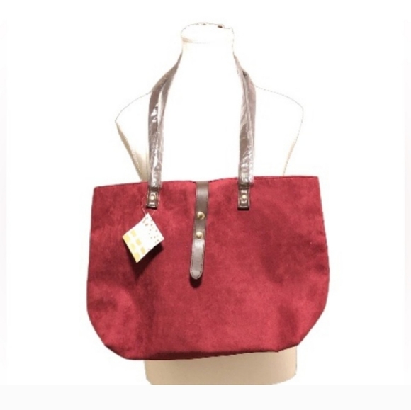 Yankee Candle Handbags - 5 FOR $25 Yankee Candle Red Tote NWT